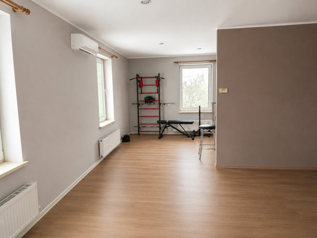 Magazyn Sprzedaż Ksawerów Kolonia Wola Zaradzyńska 12